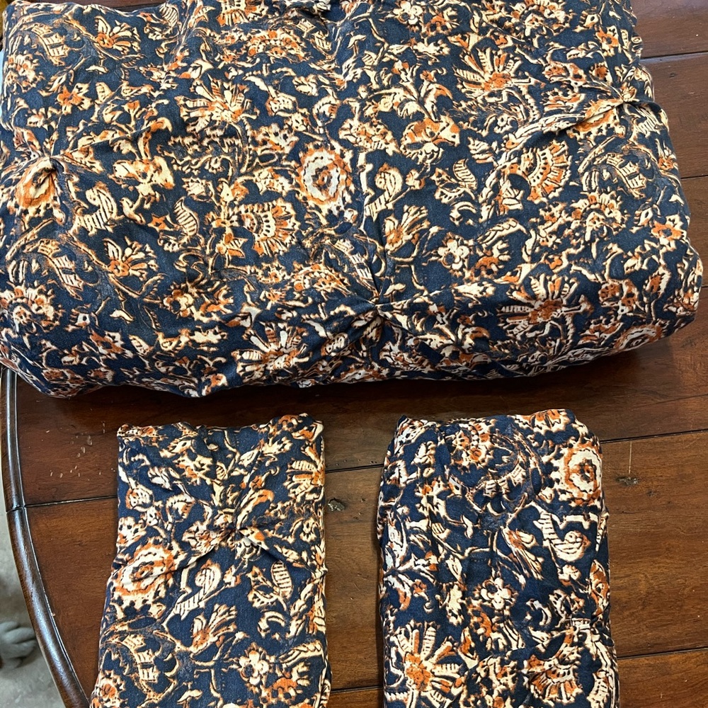Threshold King Duvet with King Shams